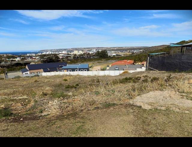 LAND FOR SALE IN SEEMEEU PARK